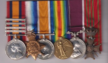 Queen’s South Africa 1899-1902, 4 clasps, Cape Colony, Orange Free State, South Africa 1901, South Africa 1902 (4992 Pte. W. Simmons. 17th Lancers.)  1914 Star (4992 Pte. W. Simmonds. 17/Lrs.); British War Medal, Victory Medal (L-4992 Pte. W. Simmonds. 17-Lrs.); Army Long Service and Good Conduct Medal George V issue, 1st type 1911-1920 (Lrs-13279 Pte. W. Simmons. 17/Lrs:); Belgium, Croix de Guerre, mounted for display. 4992 Lance Corporal W. Simmonds 17th Lancers.  EF/VF 