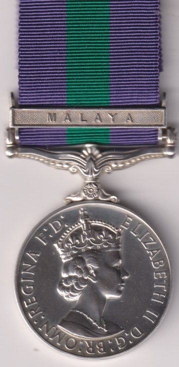 General Service Medal 1918-1962, 5th issue Elizabeth II D:G: BR: OMN: 1 clasp Malaya. 4124973 Leading Aircraftman D.C. Wright, Royal Air Force  EF