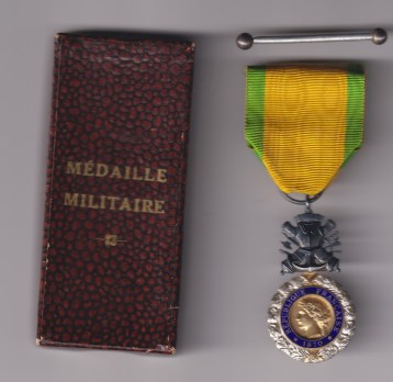 Medaille Militaire, France, in silvered gilt and enamel, 2nd Republic in a box of issue with mounting bar.  EF